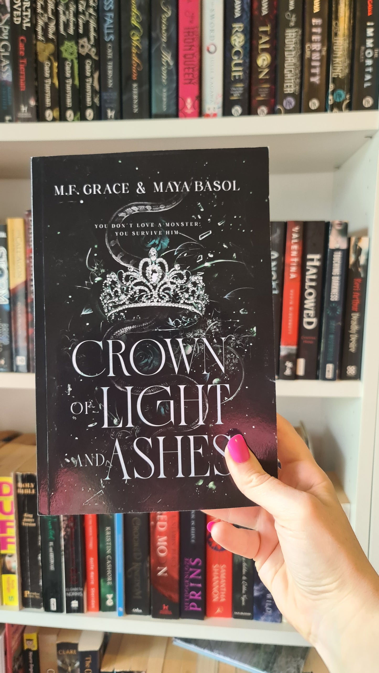 Crown of Light & Ashes (Paperback)